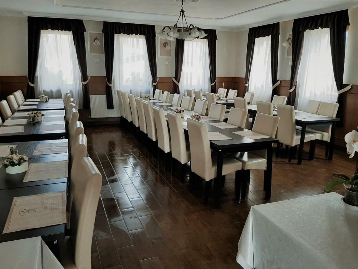 Ligetalja Termal Hotel Peneszlek 外观 照片