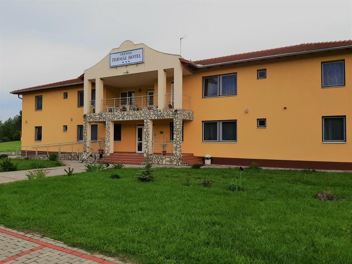 Ligetalja Termal Hotel Peneszlek 外观 照片