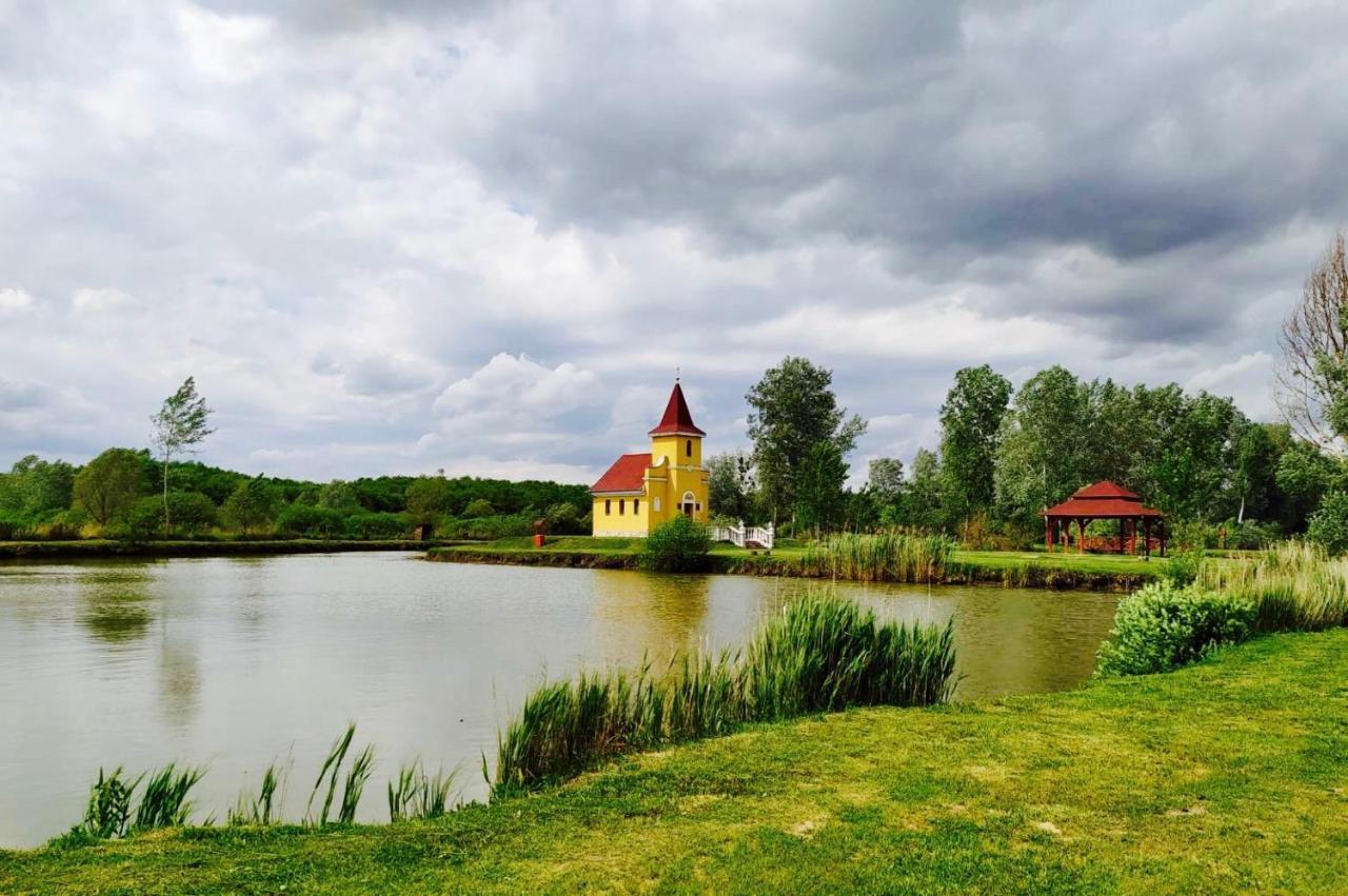 Ligetalja Termal Hotel Peneszlek 外观 照片